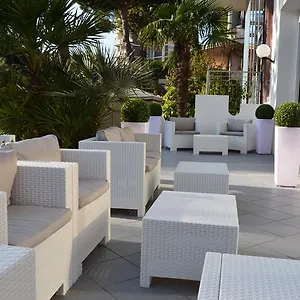 *** Hotel Mirage Italia
